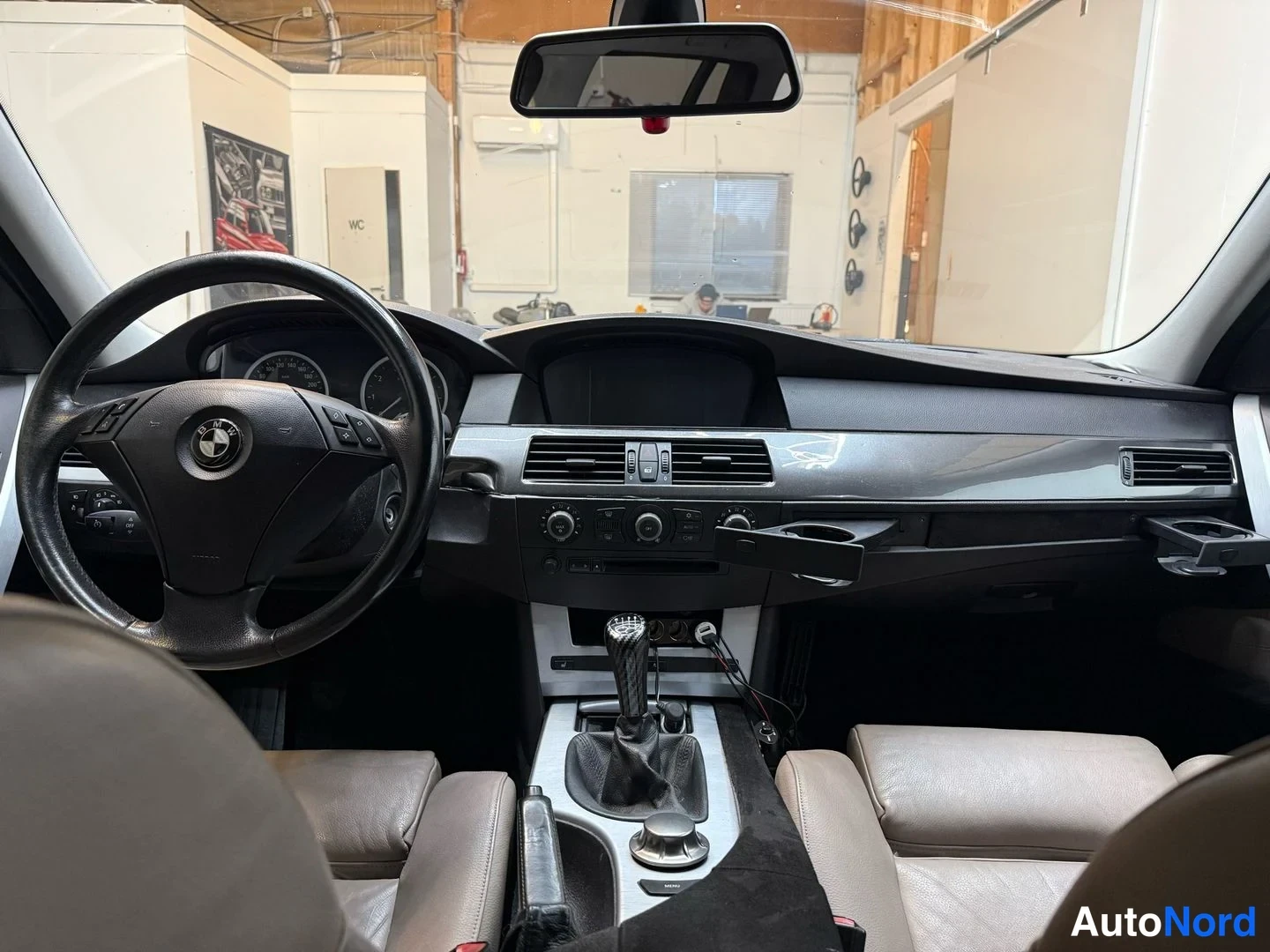 Harmaa BMW 525i 2004, kuva 17