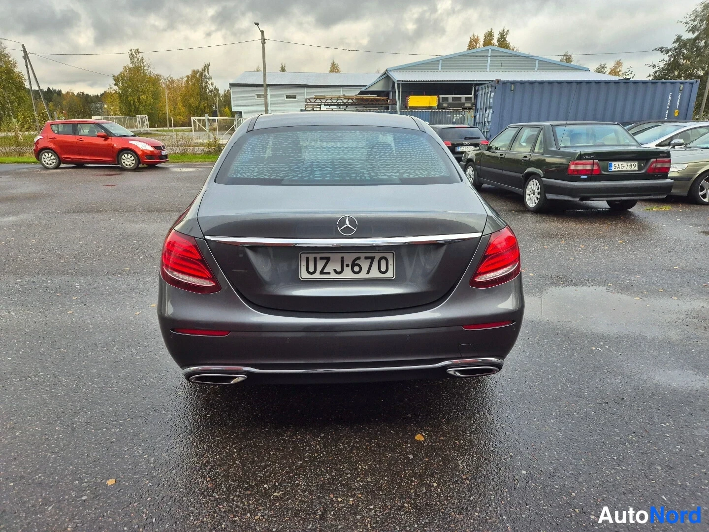 Harmaa Mercedes-Benz E 220 d 2017, kuva 10