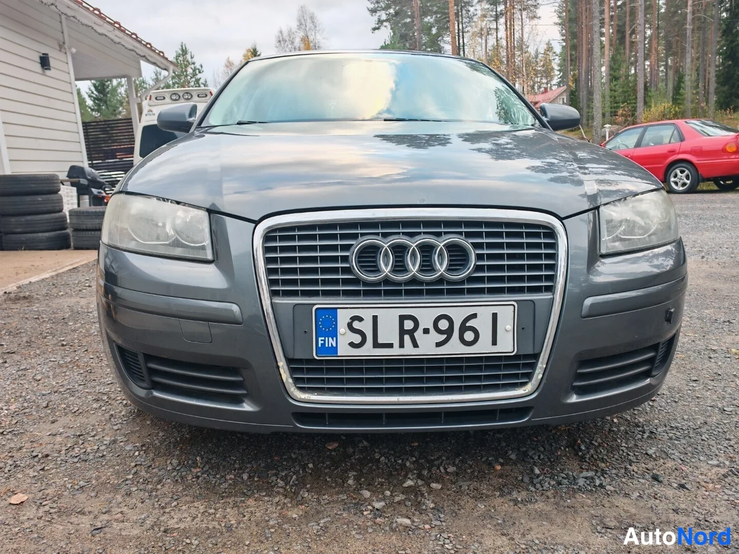 Harmaa Audi A3 Sportback 2005, edestä, kuva 3