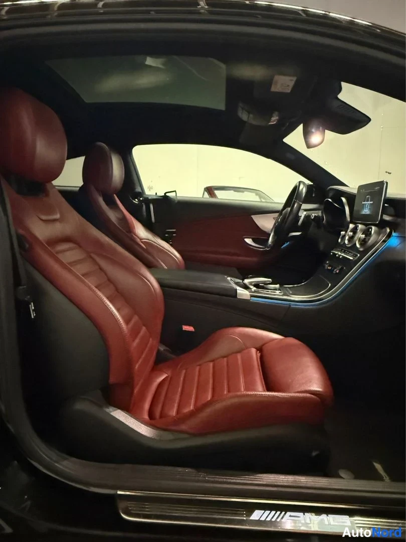 Musta Mercedes-Benz C 43 2017, kuva 23
