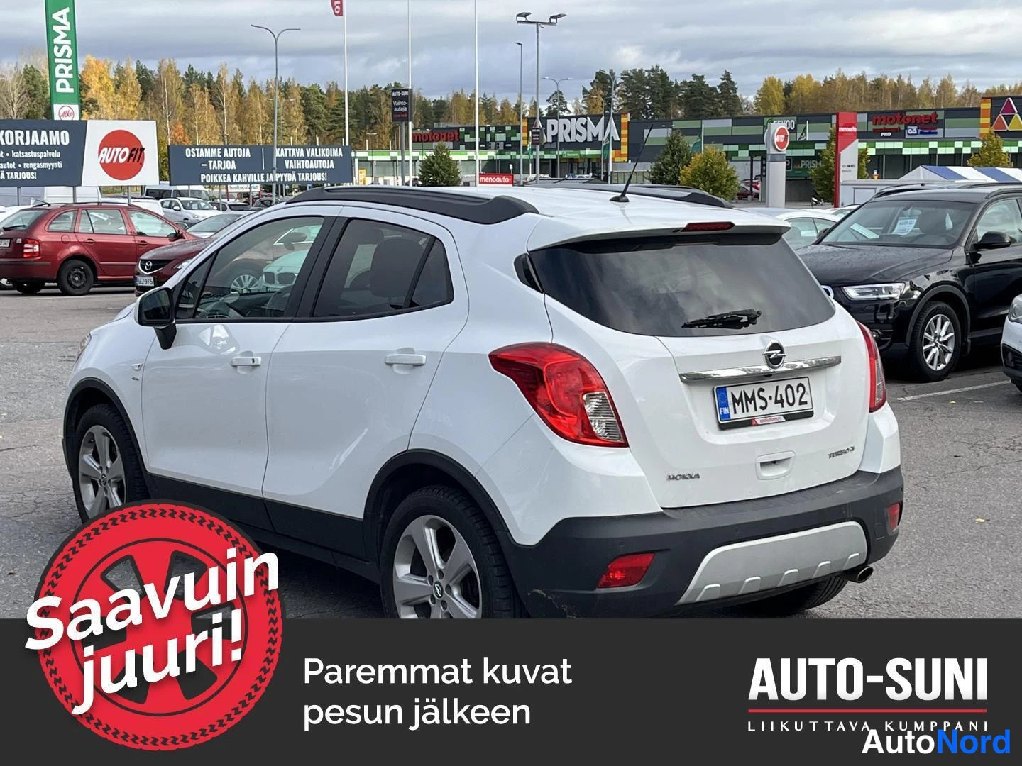 White Opel Mokka 2016, rear three-quarter, photo 3