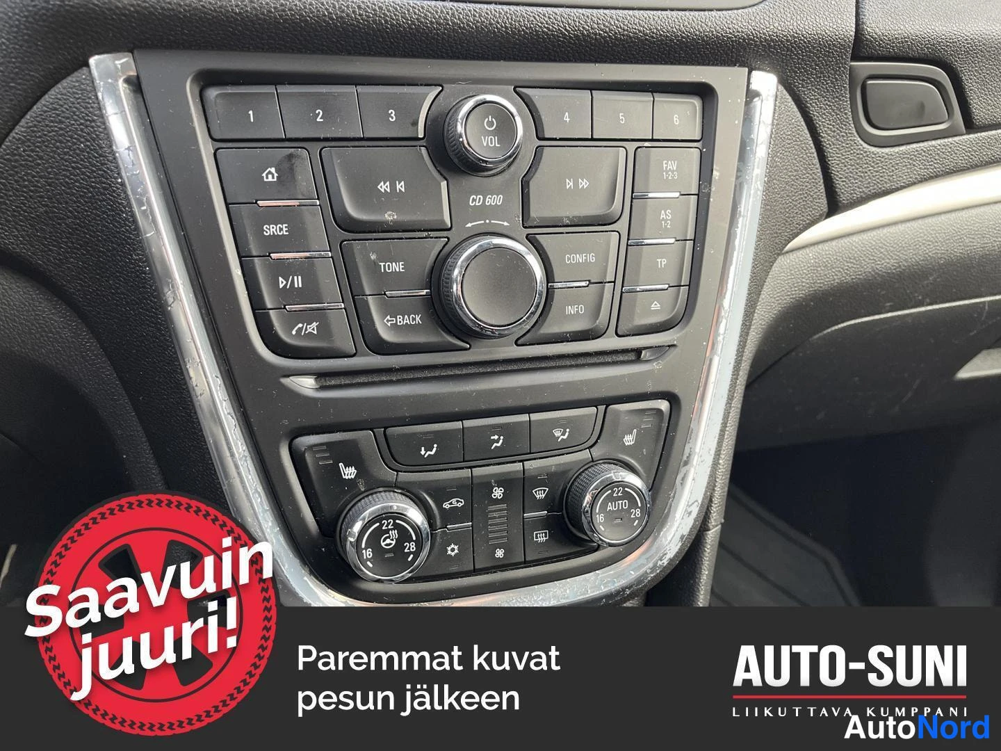White Opel Mokka 2016, photo 7