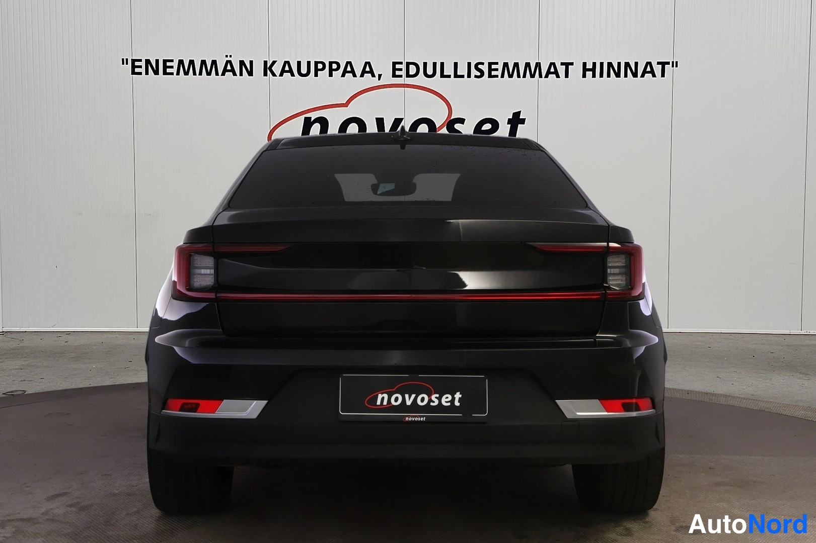 Musta Polestar 2 2022, takaa, kuva 6
