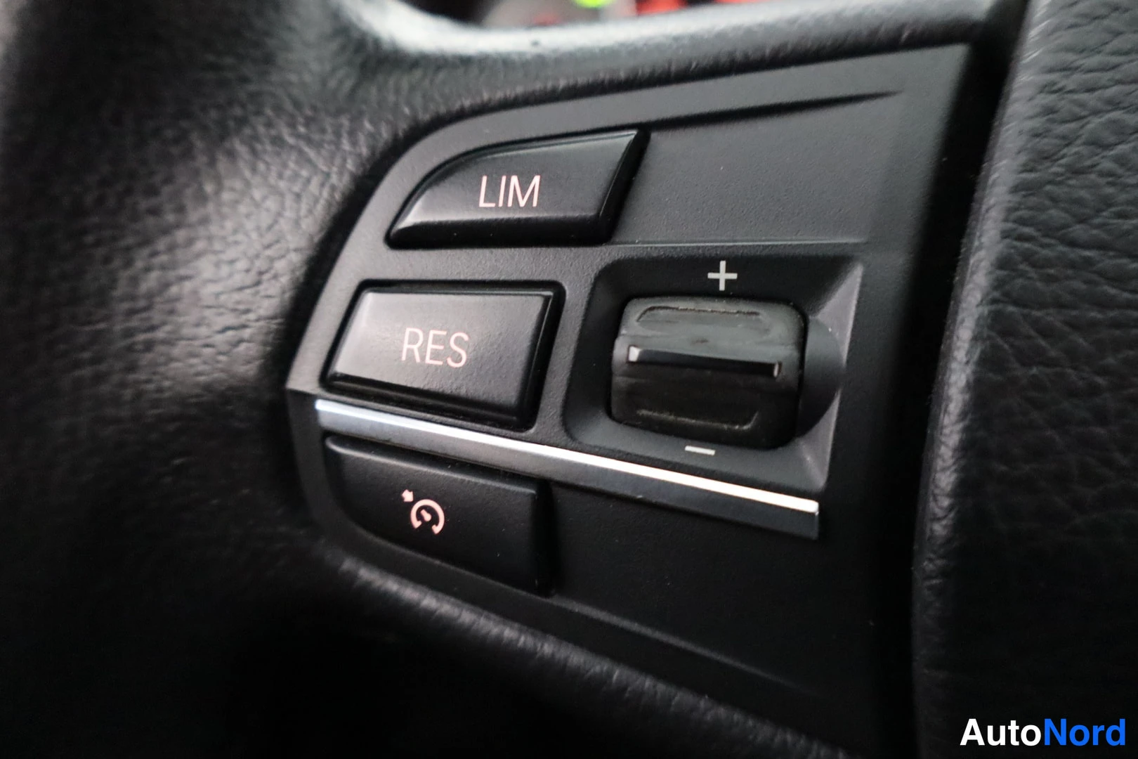 Hopea BMW 520d 2011, yksityiskohta, kuva 21