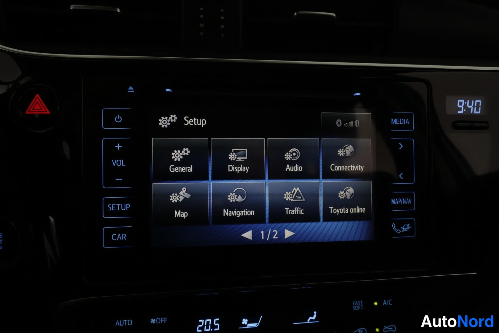 Sininen Toyota Auris 2017, kuva 37