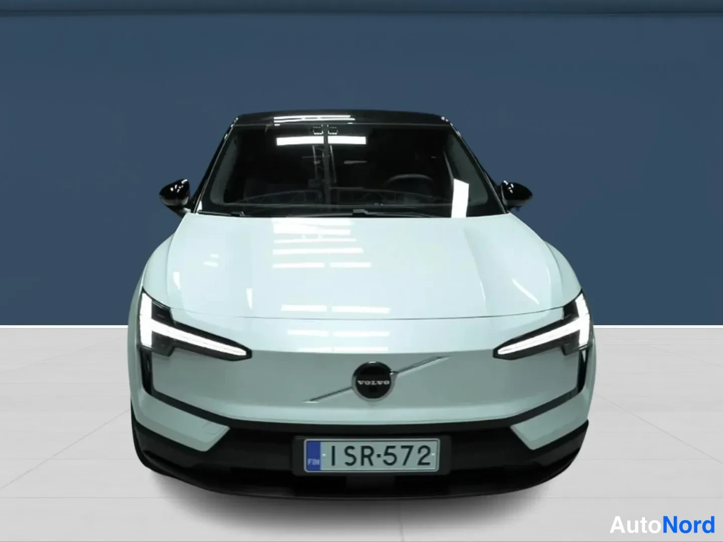 White Volvo EX30 2026, front, photo 3