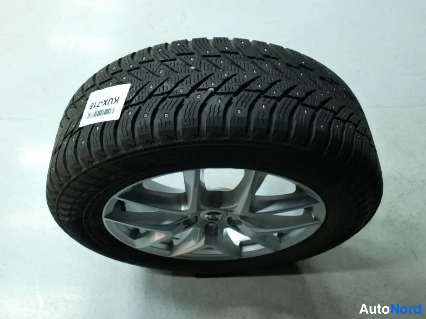 Musta Volvo XC60 2023, kuva 13