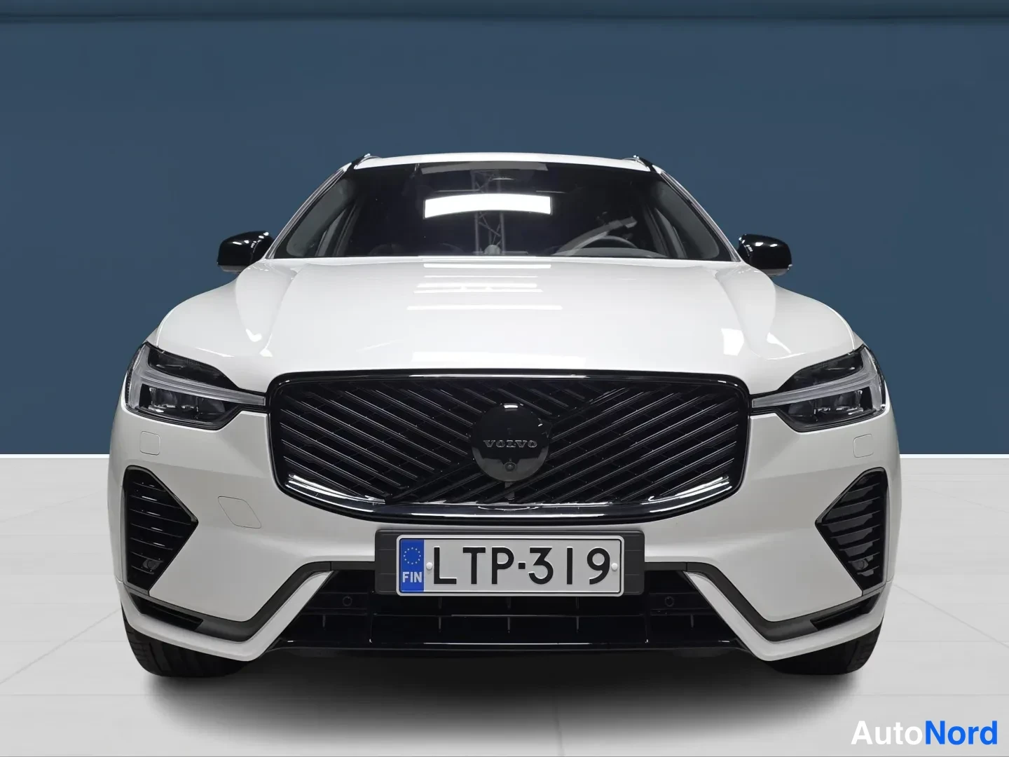 Volvo XC60 T8 AWD Long Range Ultra Black Edition 2026