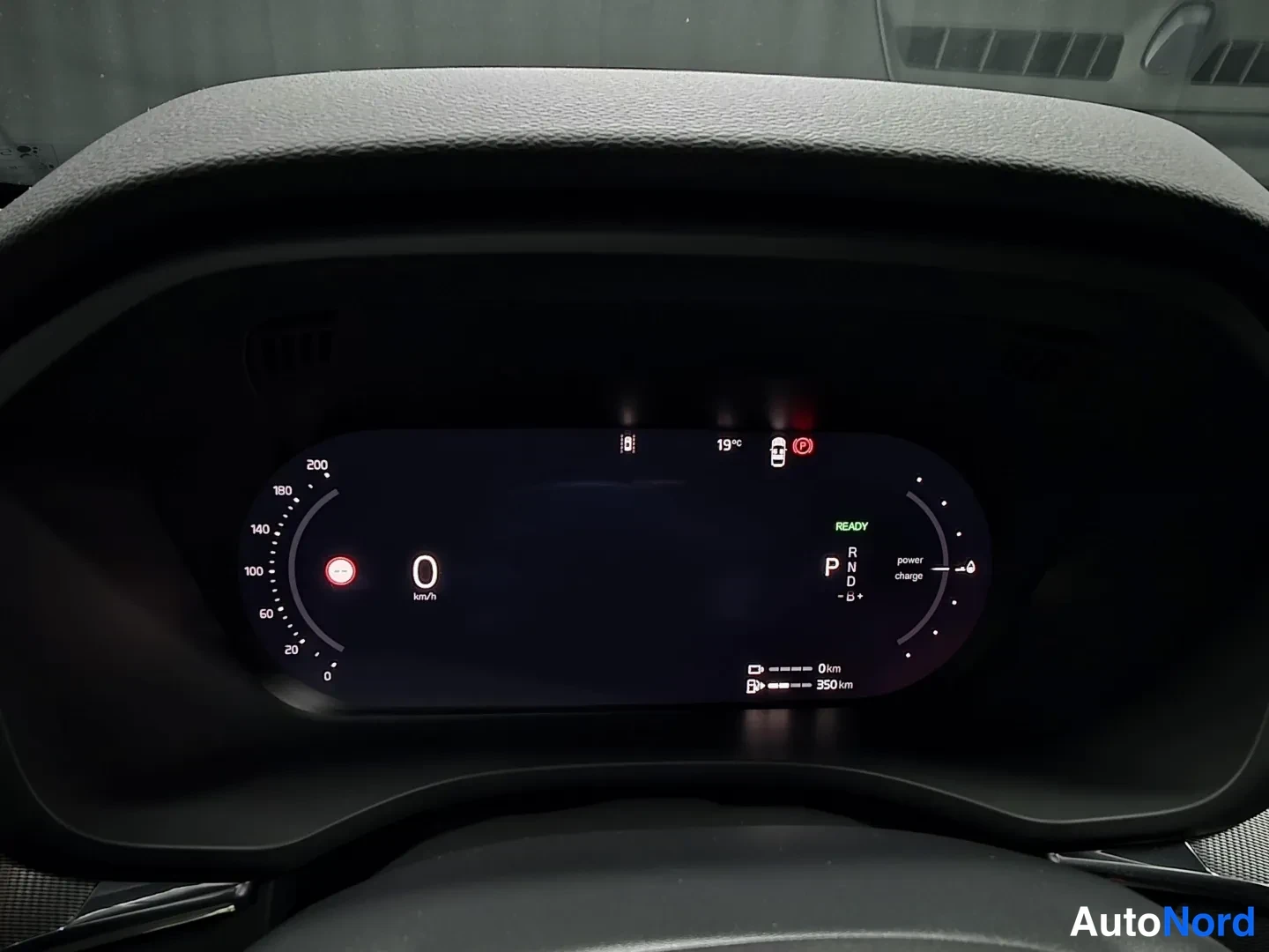 Musta Volvo XC60 2026, kuva 9