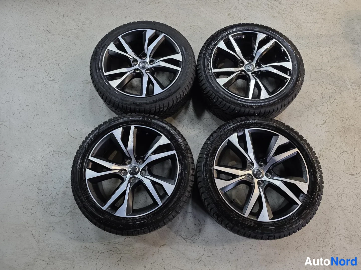 Grey Volvo V60 2024, photo 12