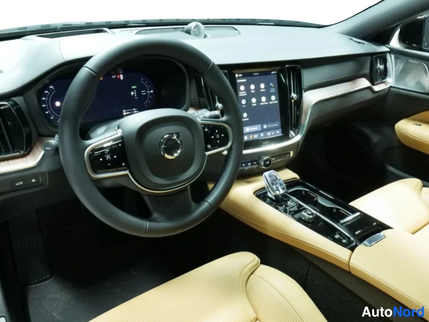 Musta Volvo V60 2026, kuva 9