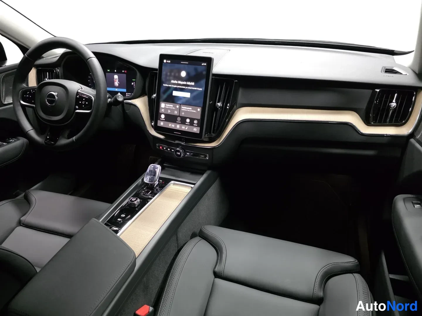 Svart Volvo XC60 2026, bild 7