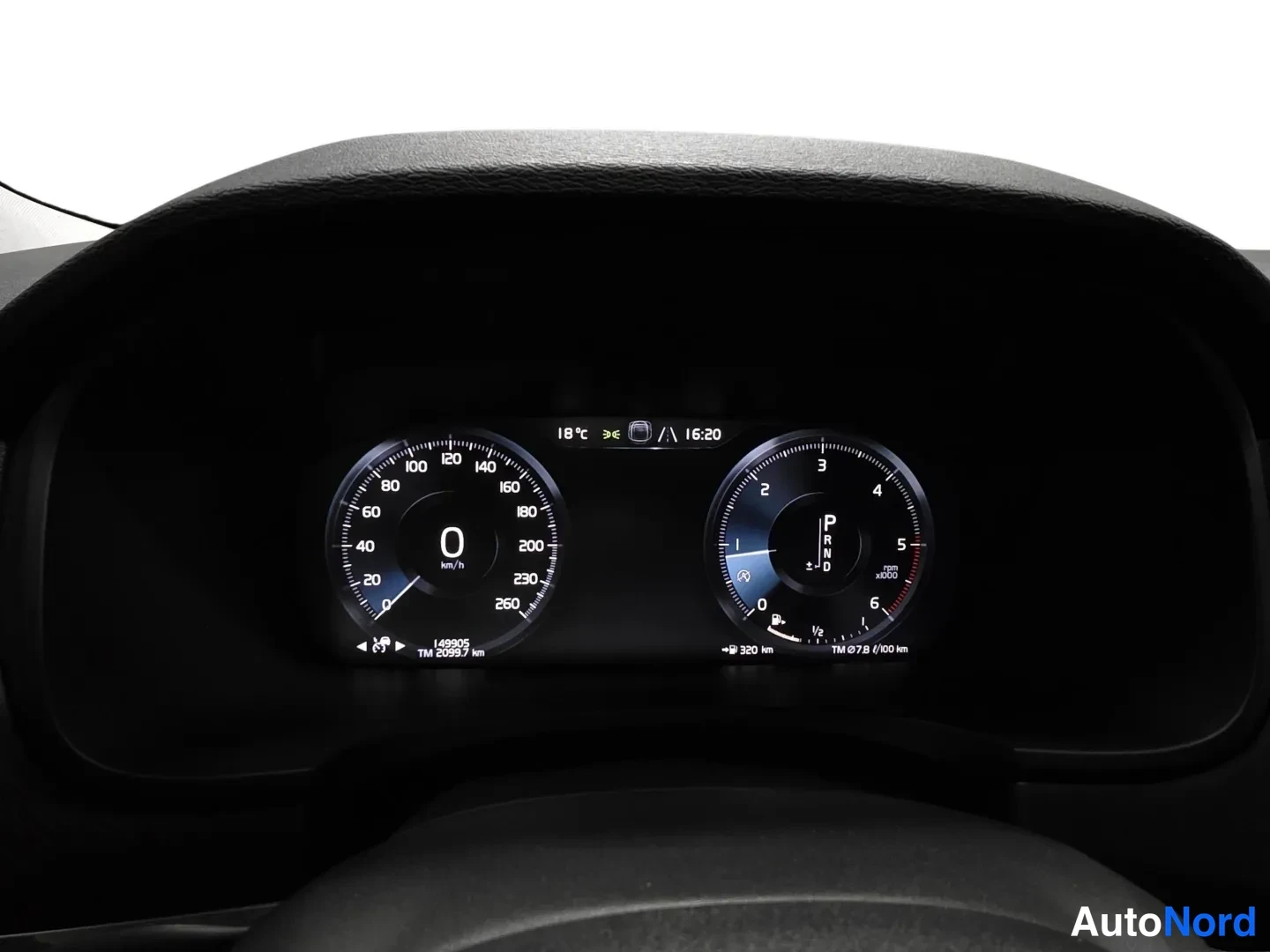 White Volvo V90 Cross Country 2019, photo 9