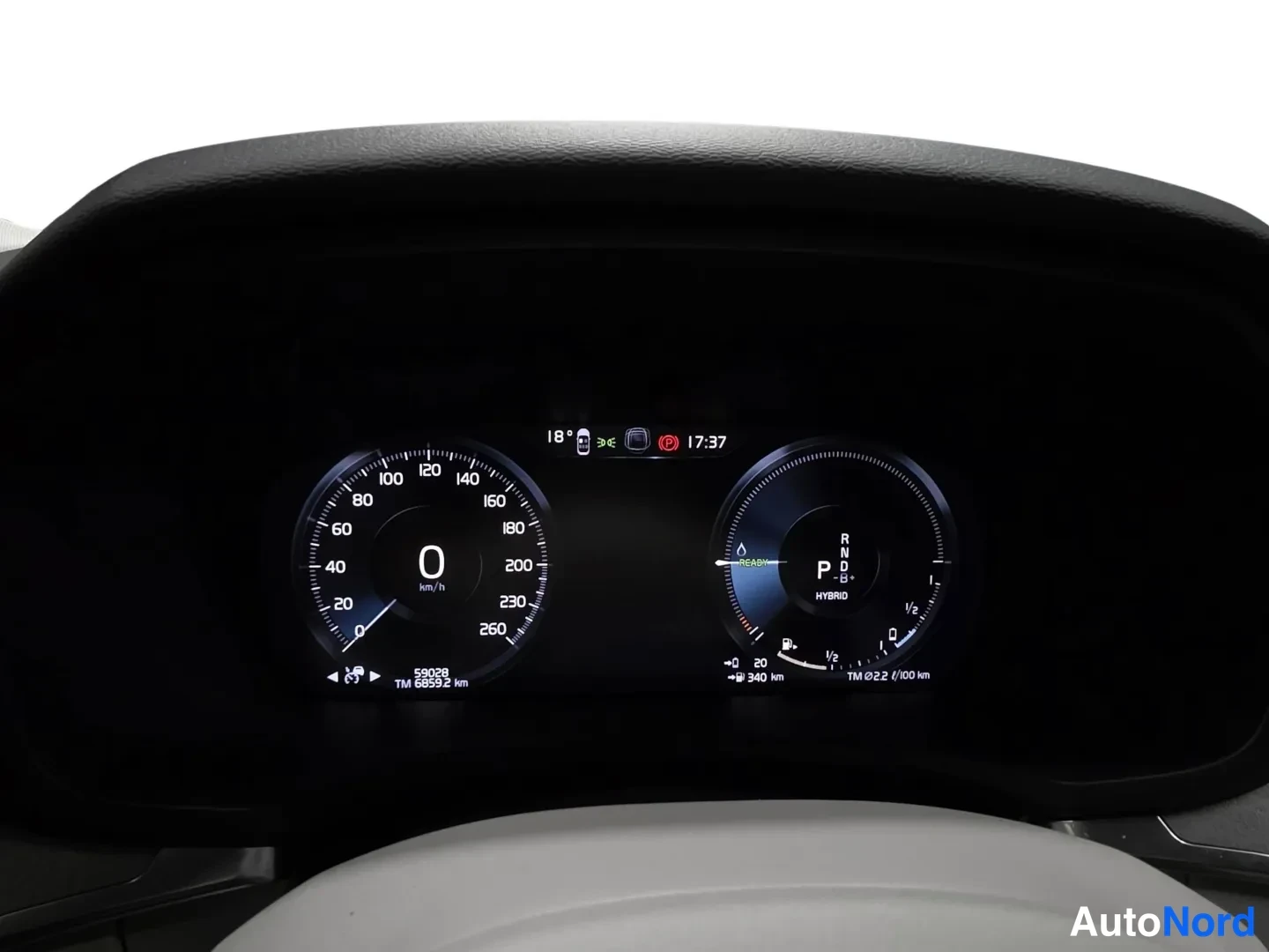 White Volvo V60 2022, photo 8