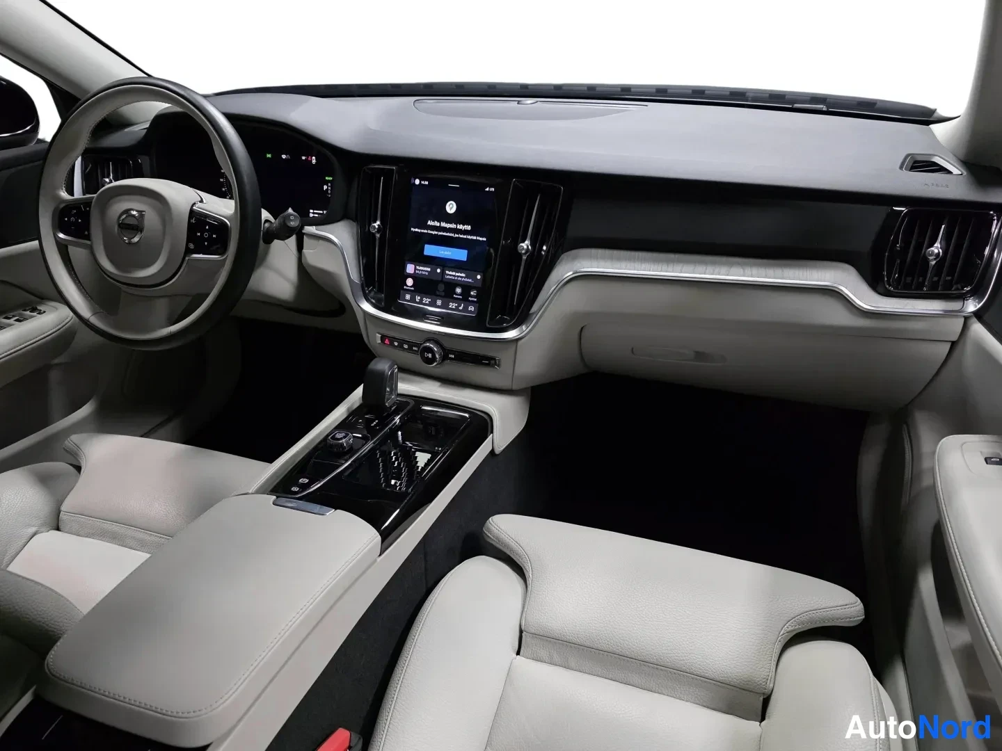 Black Volvo V60 2023, photo 16
