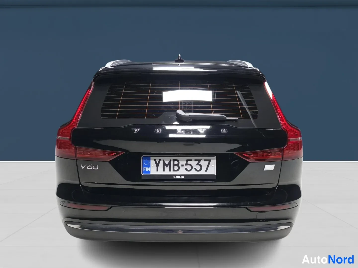 Black Volvo V60 2023, rear, photo 5