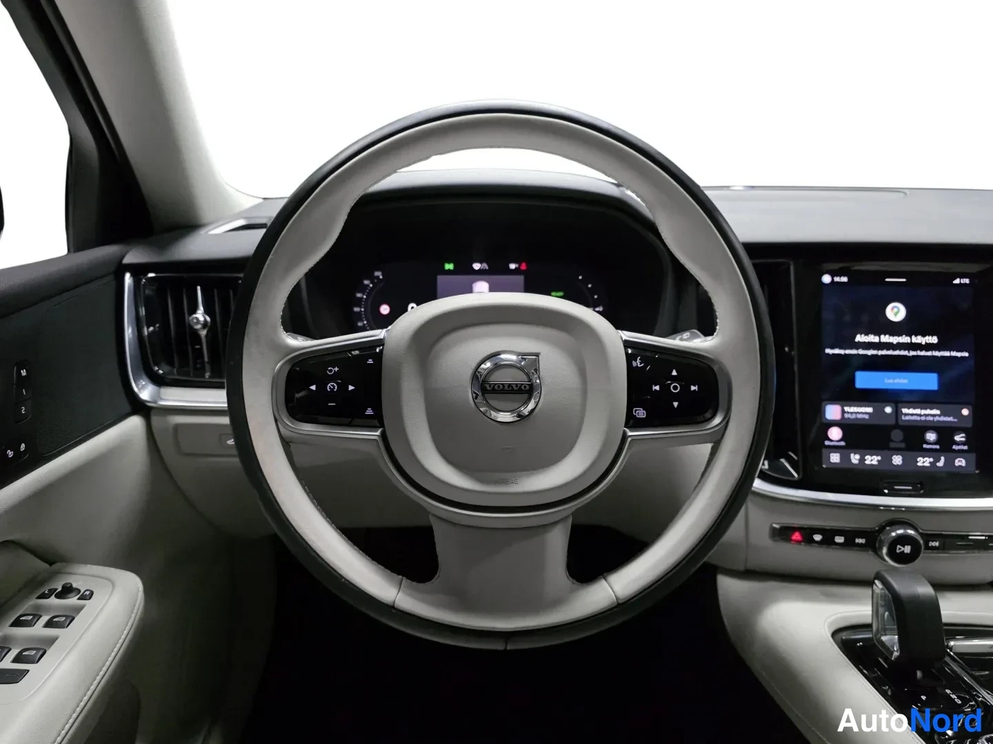 Black Volvo V60 2023, photo 11
