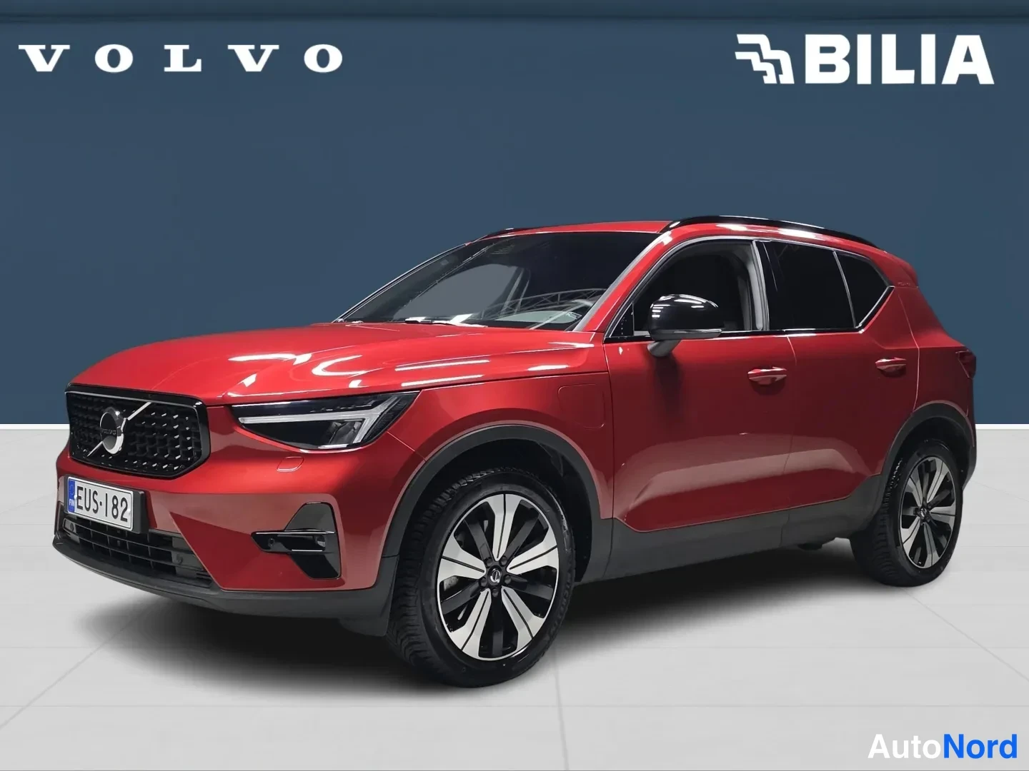 Volvo XC40 T4 TwE Plus Dark 2024