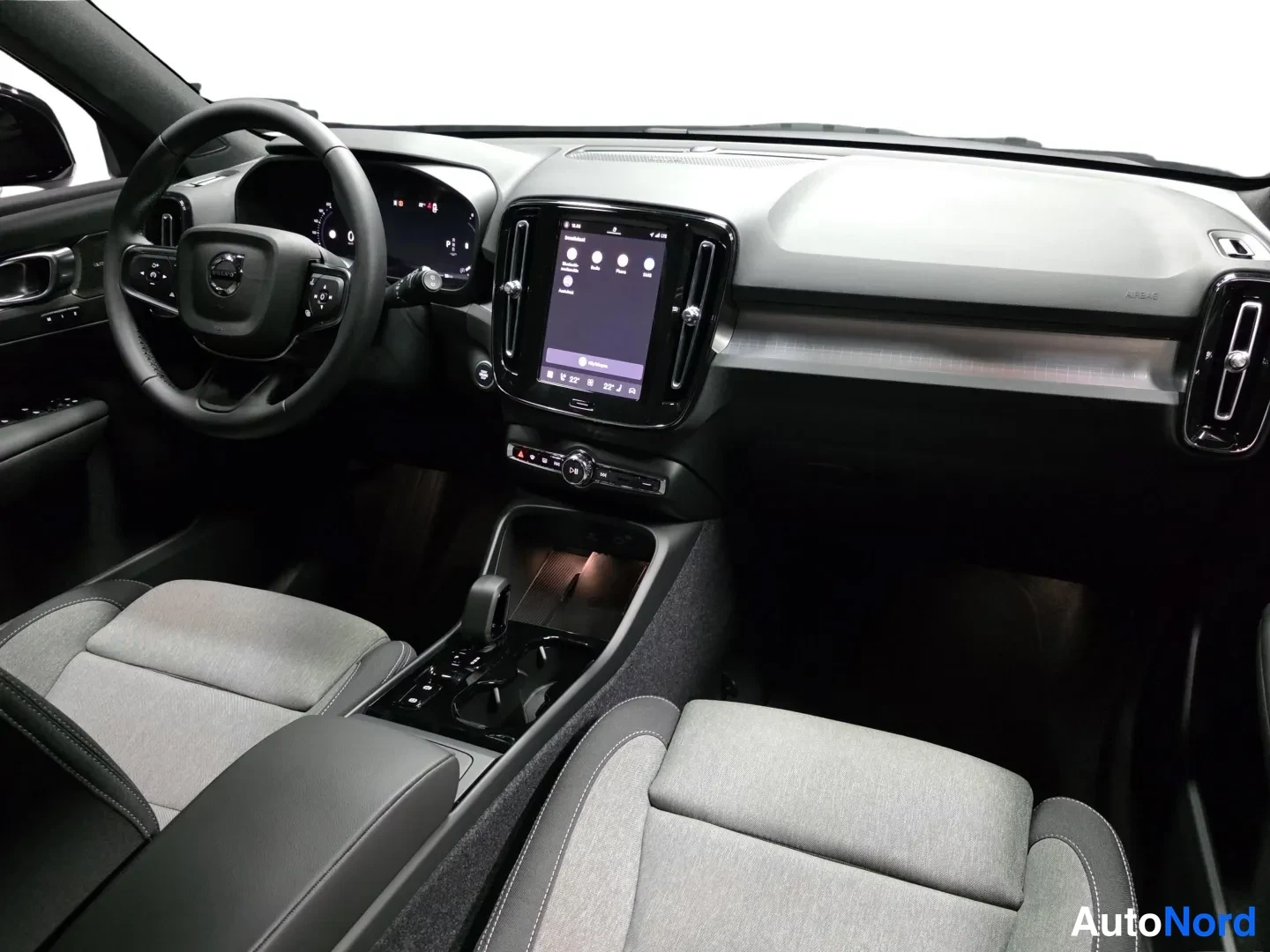 Volvo XC40 Technic MY26 2027