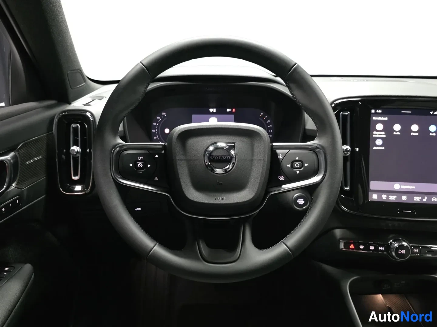 Musta Volvo XC40 2027, kuva 11