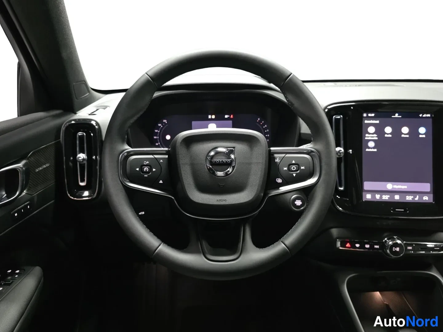 Hopea Volvo XC40 2027, kuva 11