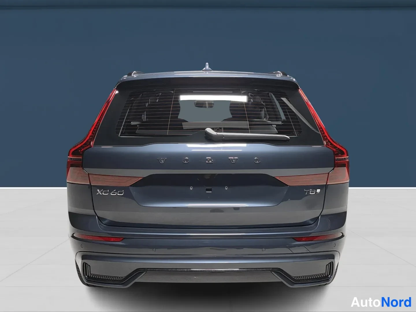 Sininen Volvo XC60 2027, takaa, kuva 6
