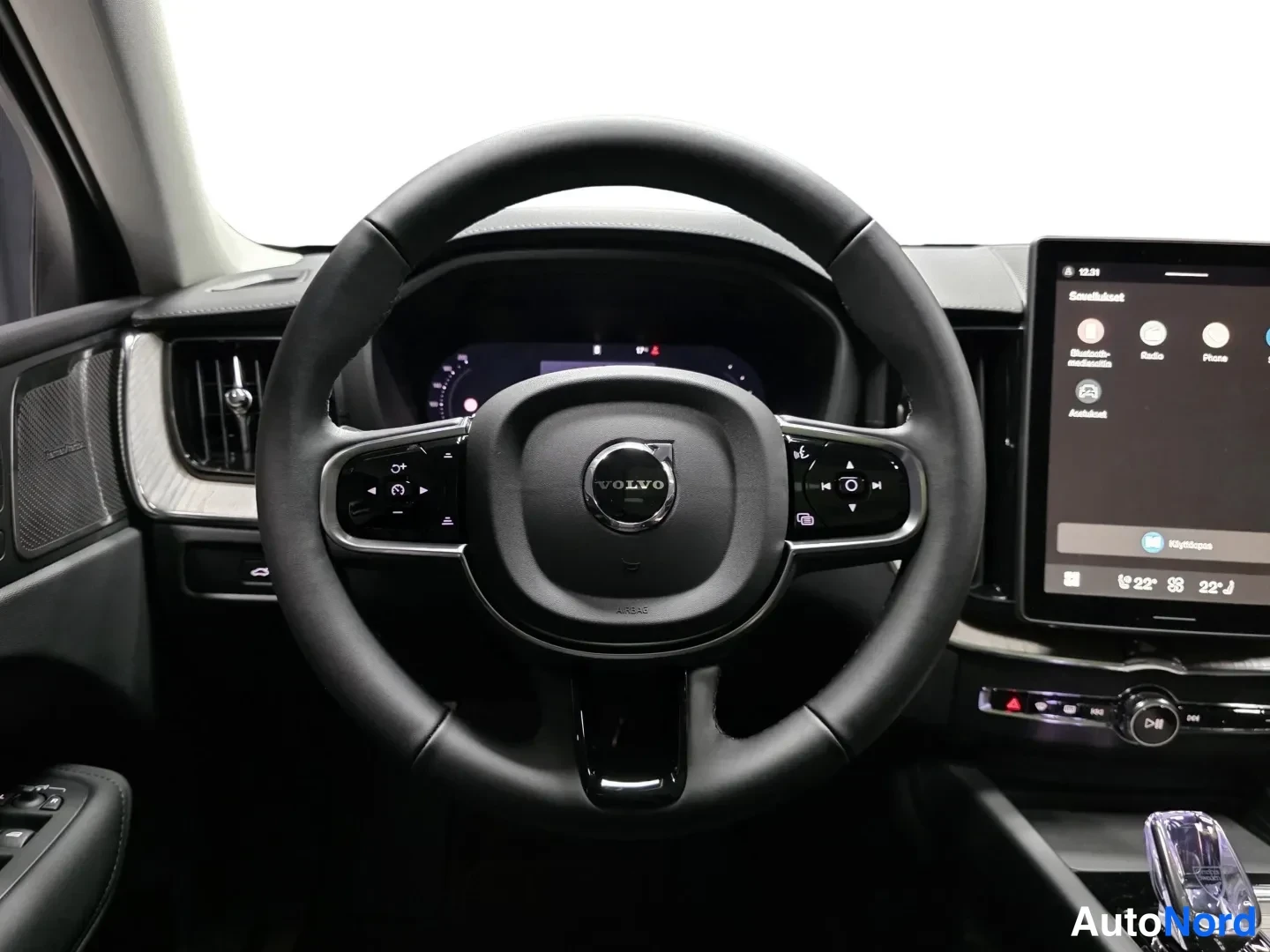 Beige Volvo XC60 2027, kuva 13