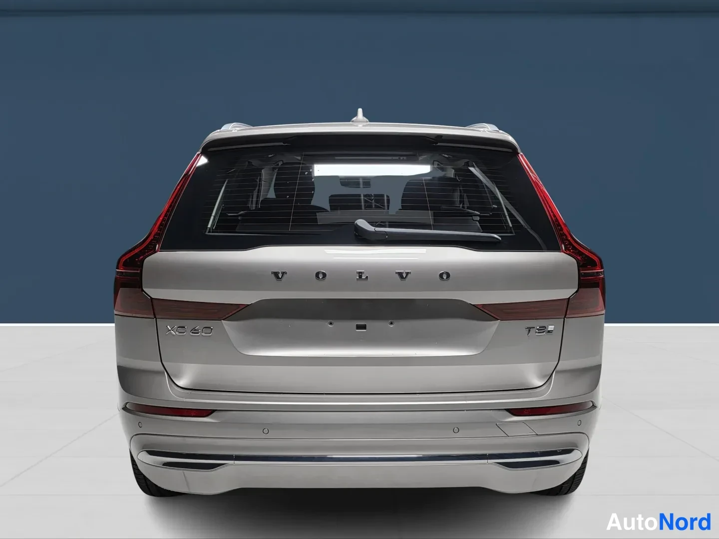 Beige Volvo XC60 2027, takaa, kuva 6