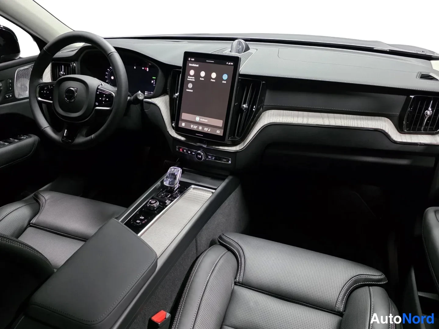 Hopea Volvo XC60 2027, kuva 10