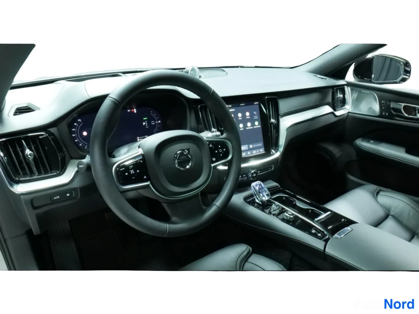 Harmaa Volvo V60 2026, kuva 14