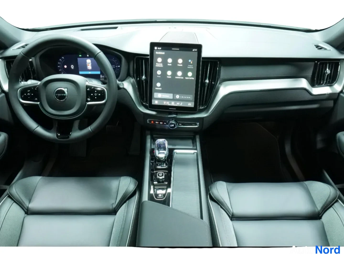 Valkoinen Volvo XC60 2026, kuva 9