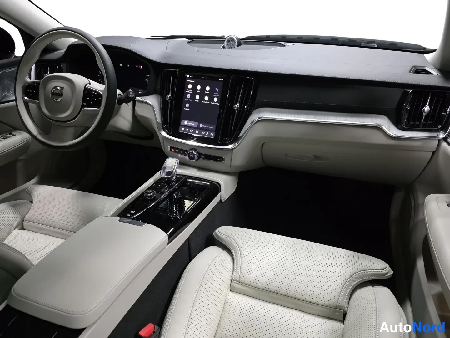 Svart Volvo V60 2026, bild 14