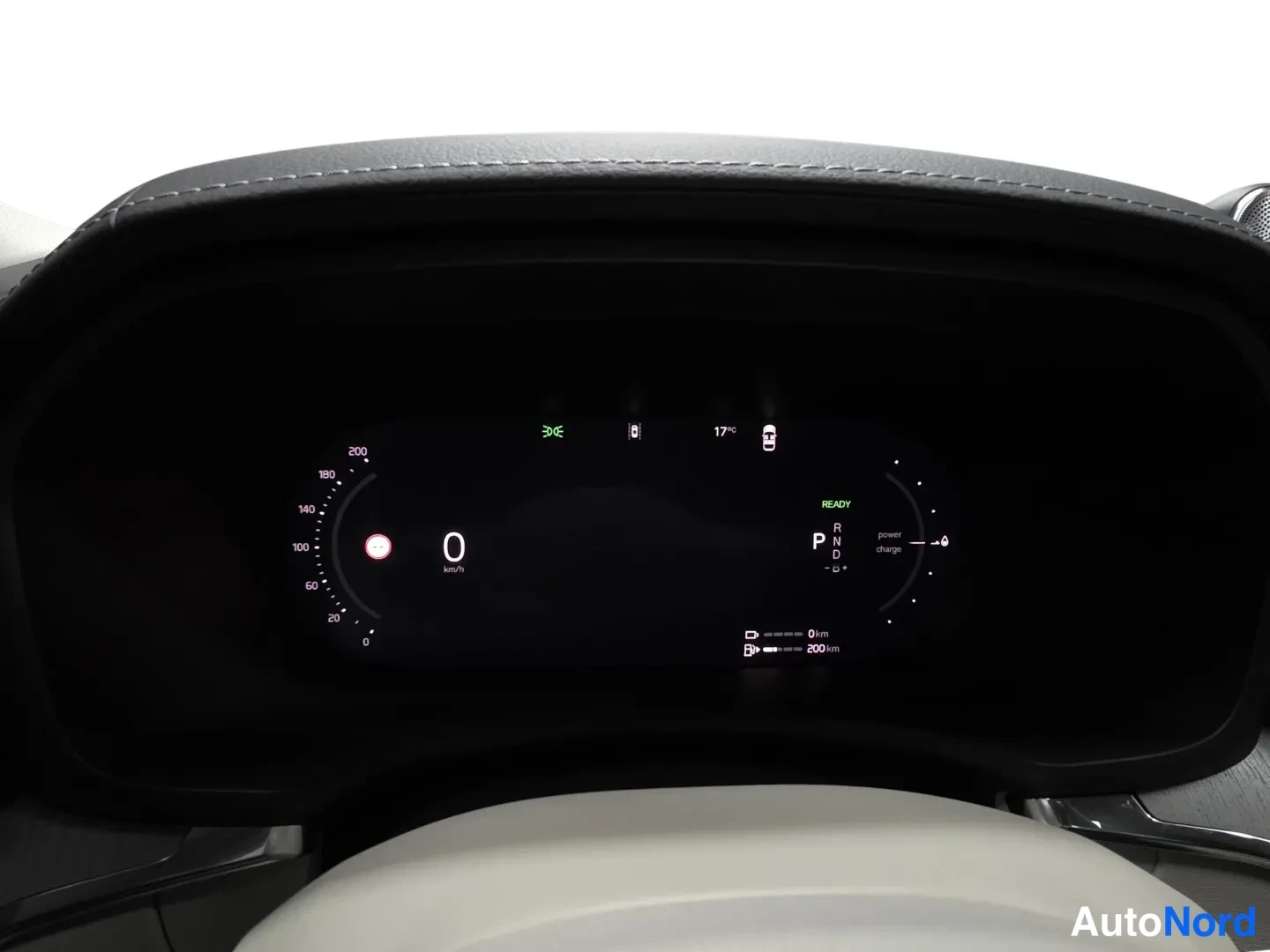 Svart Volvo V60 2026, bild 8