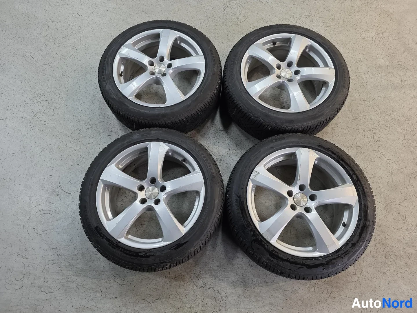 White Volvo V90 2021, photo 11