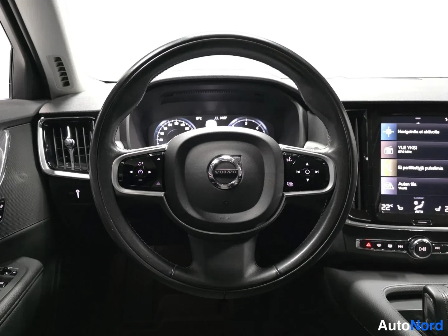 White Volvo V90 2021, photo 9