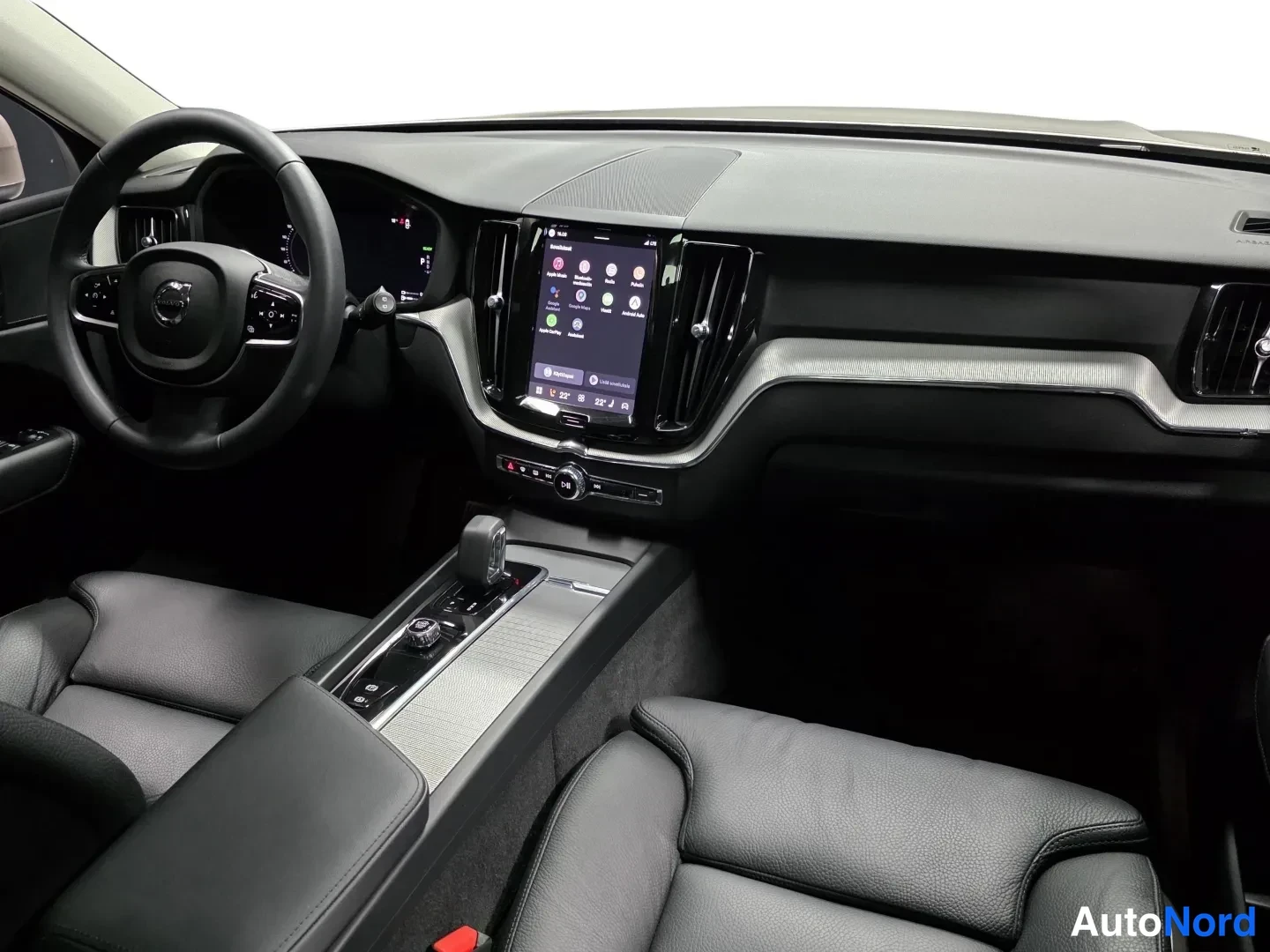 Beige Volvo XC60 2024, kuva 15