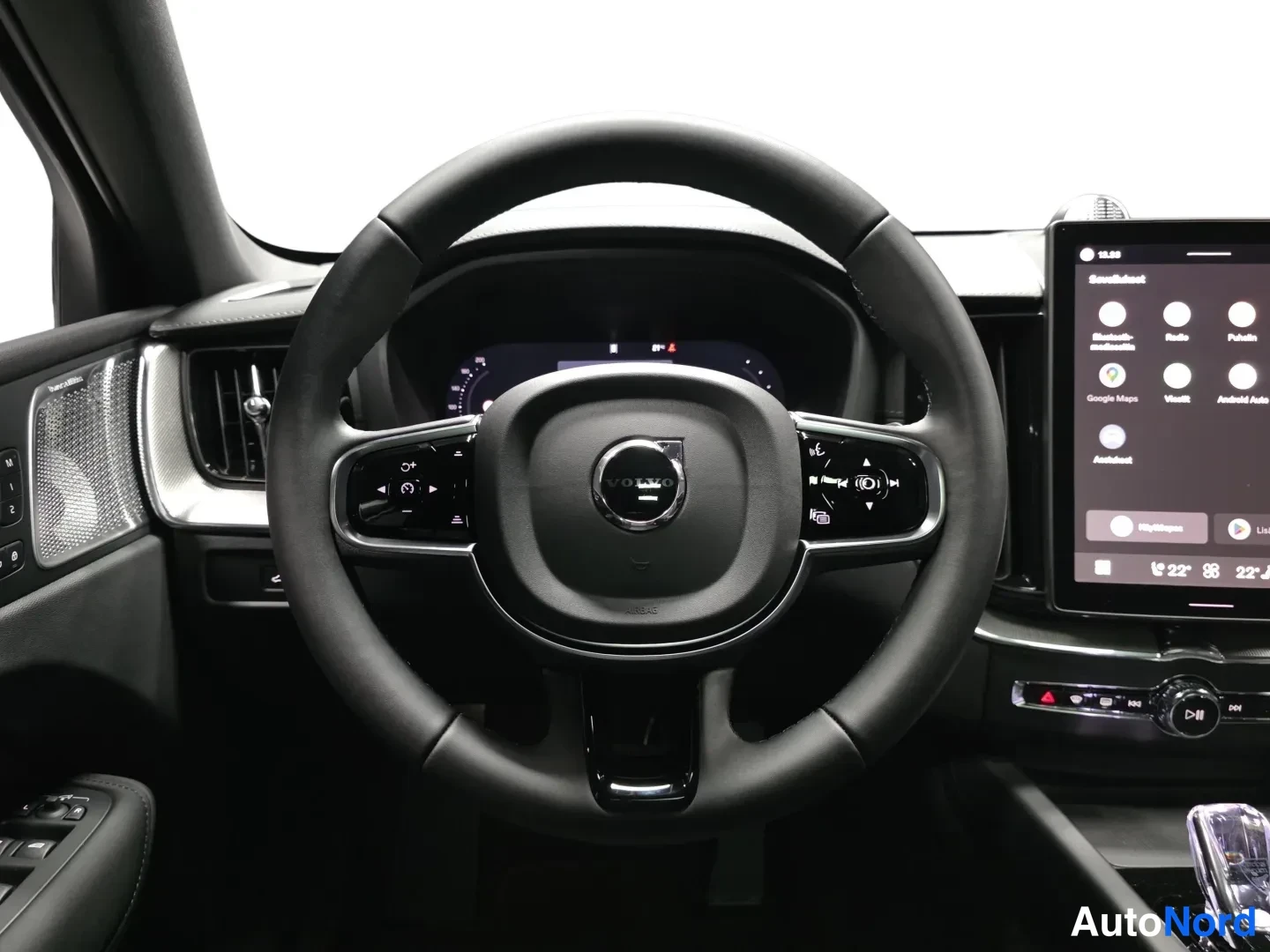 Svart Volvo XC60 2027, bild 11