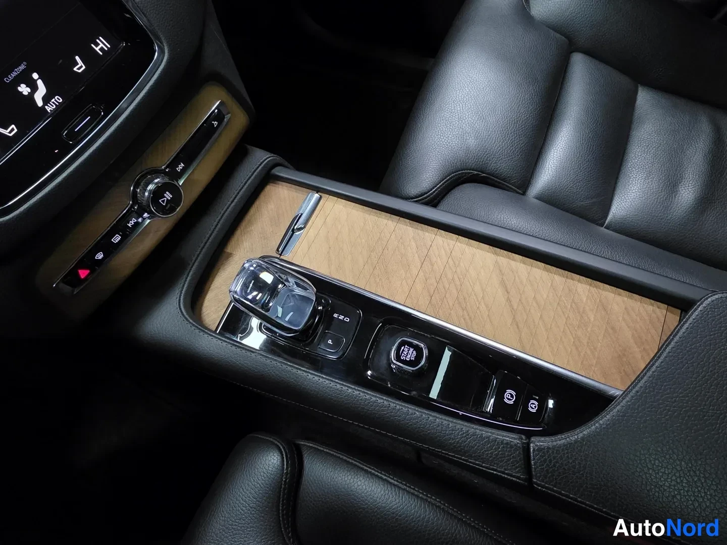 Grey Volvo XC90 2022, photo 14