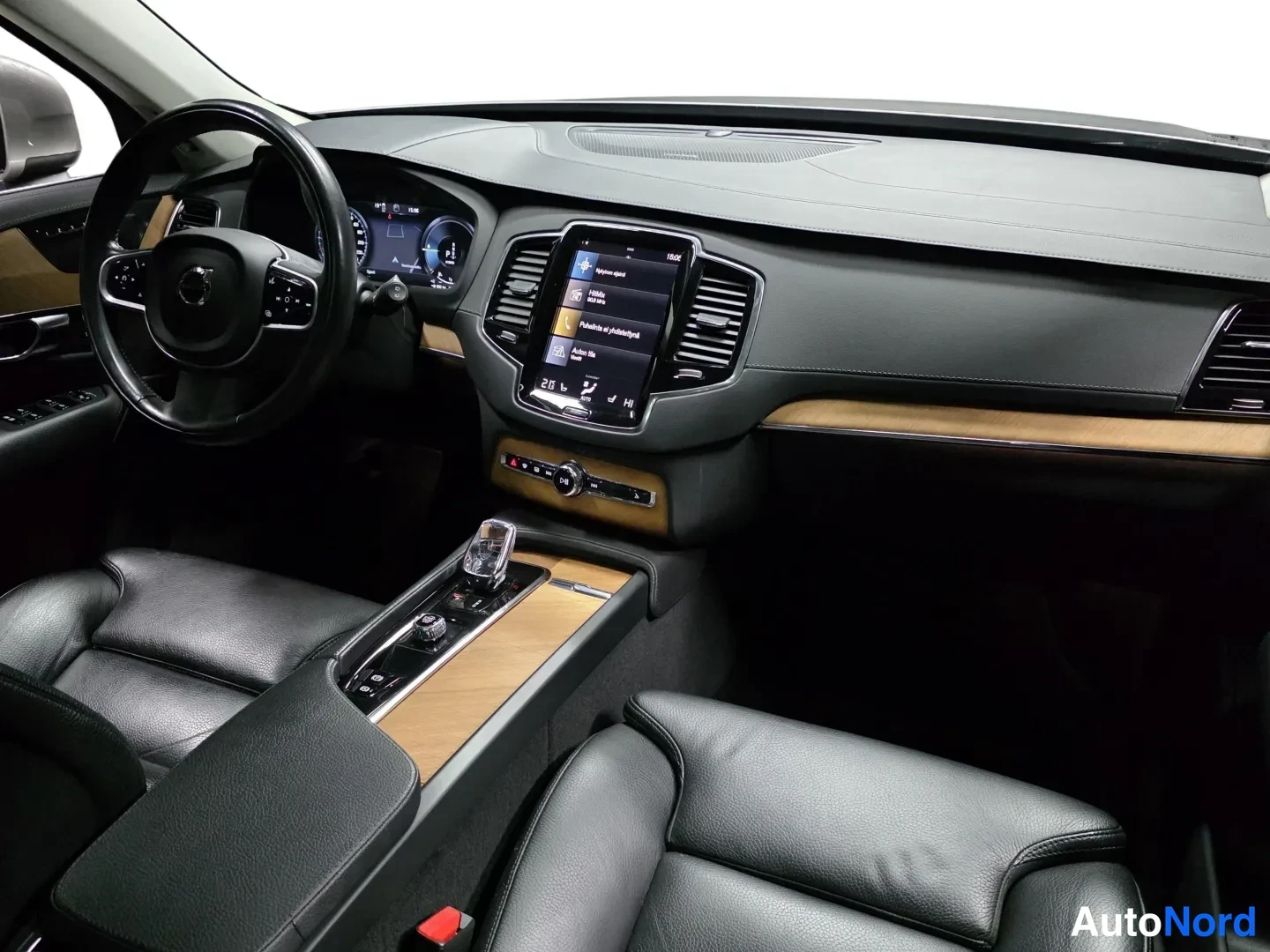 Grey Volvo XC90 2022, photo 18