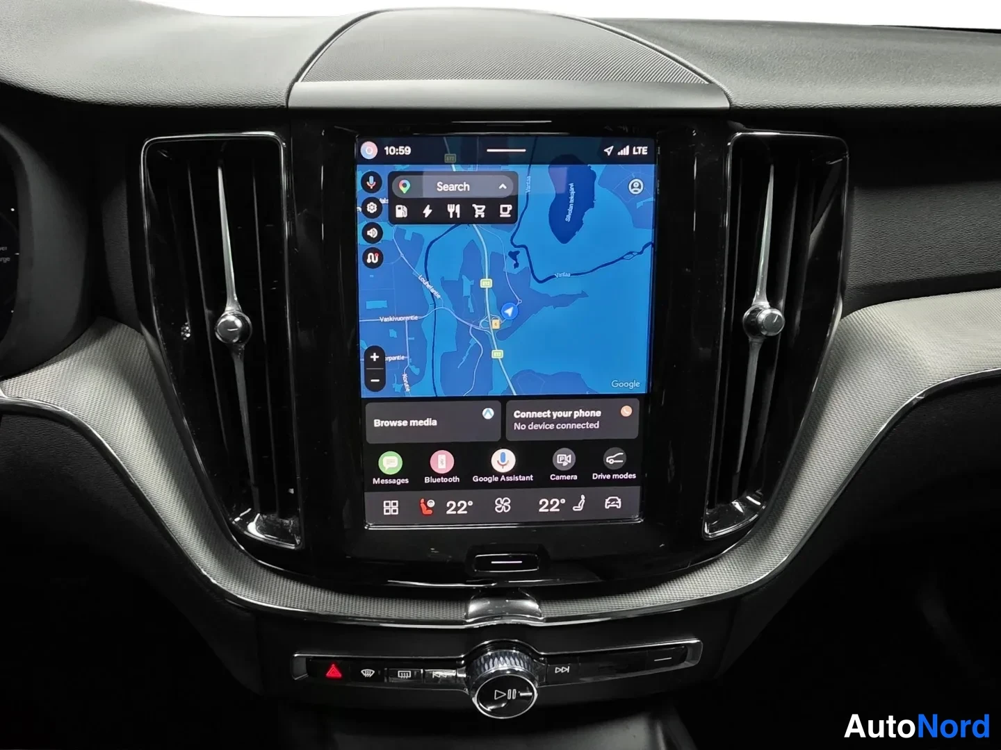 Beige Volvo XC60 2025, kuva 13