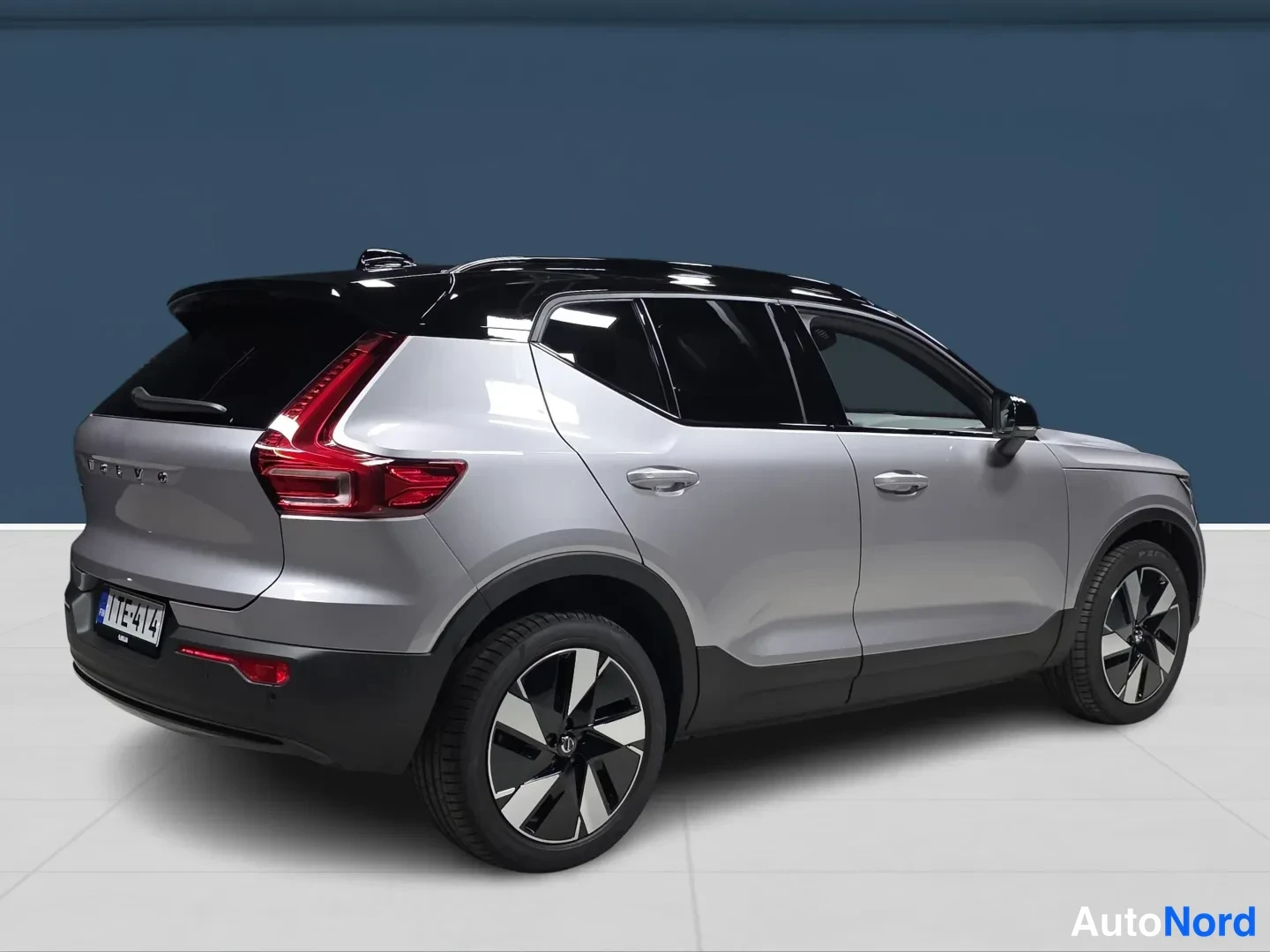 Hopea Volvo EX40 2027, takaviisto, kuva 4