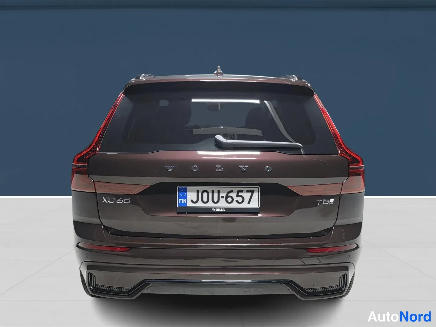 Ruskea Volvo XC60 2026, takaa, kuva 8