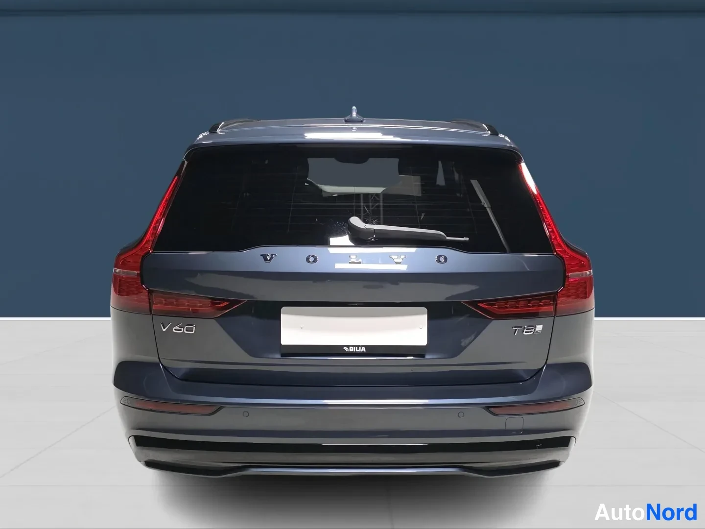 Sininen Volvo V60 2026, takaa, kuva 6