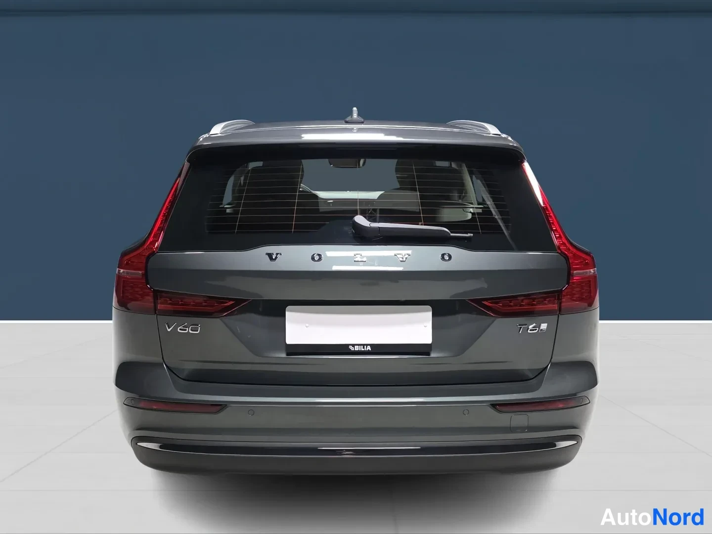 Vihreä Volvo V60 2026, takaa, kuva 6