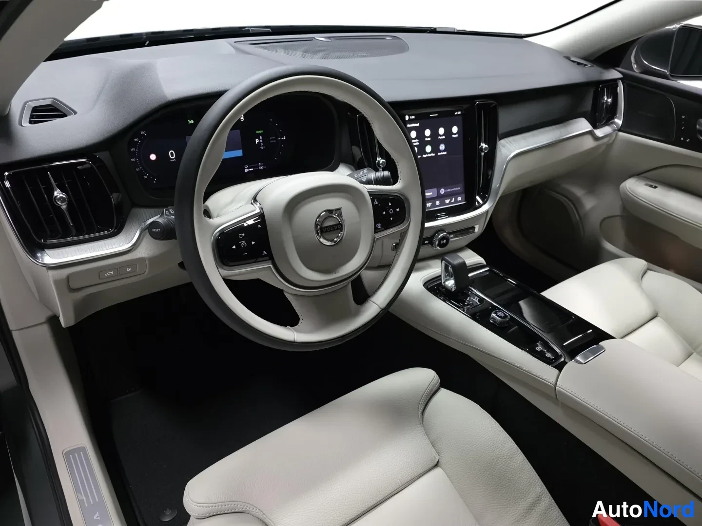 Vihreä Volvo V60 2026, kuva 9