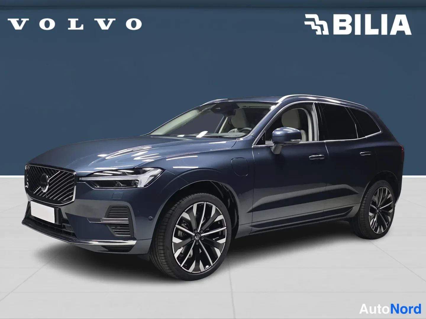 Sininen Volvo XC60 2027, kuva 17