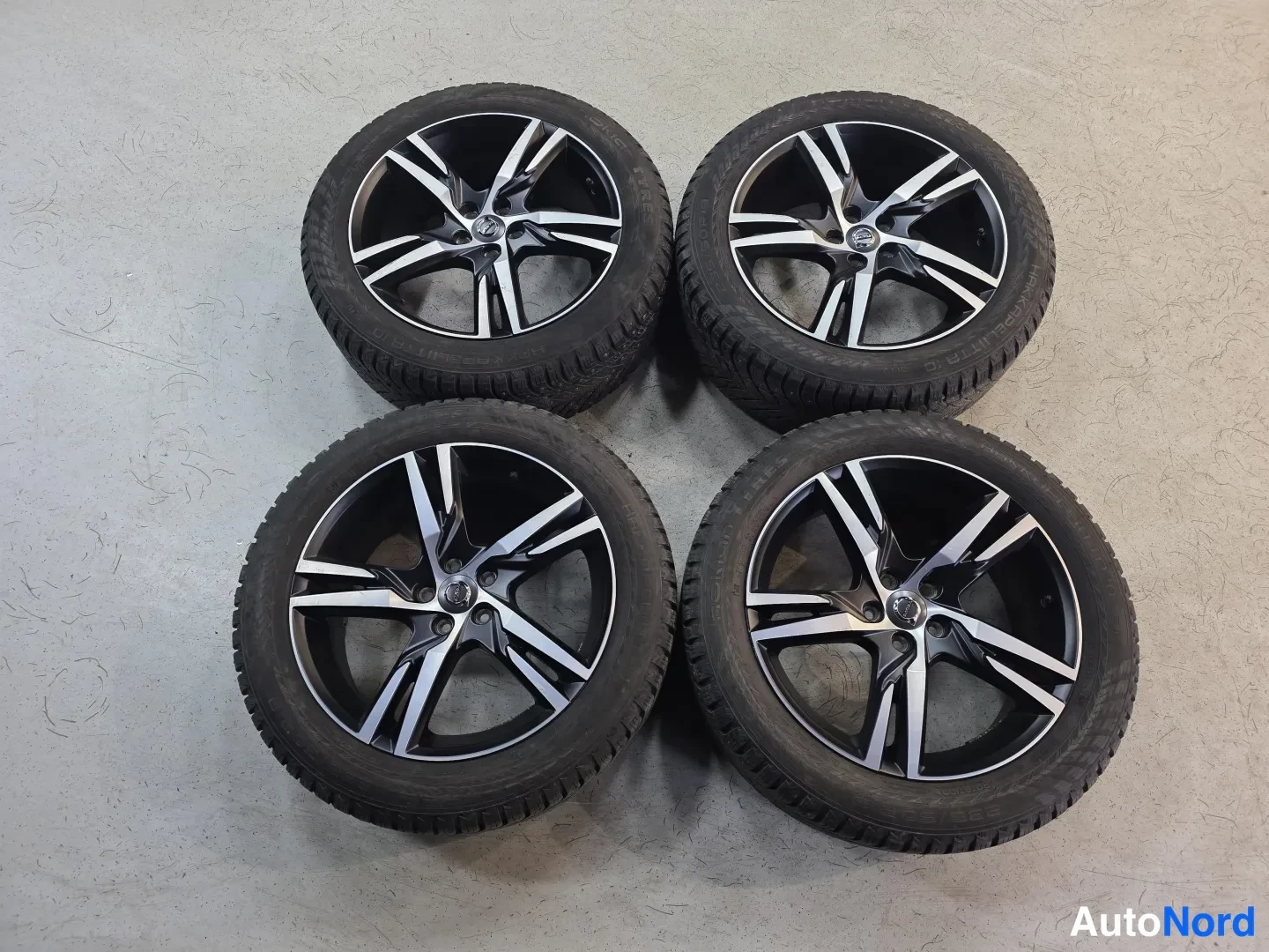 Blue Volvo XC40 2021, photo 12
