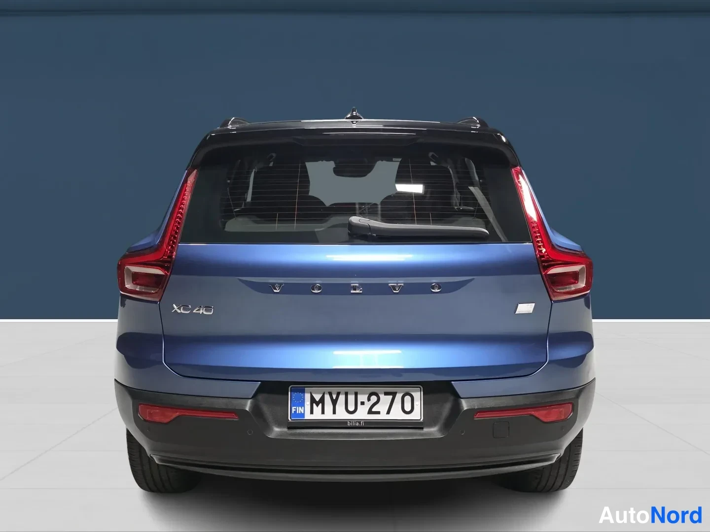Blue Volvo XC40 2021, rear, photo 6