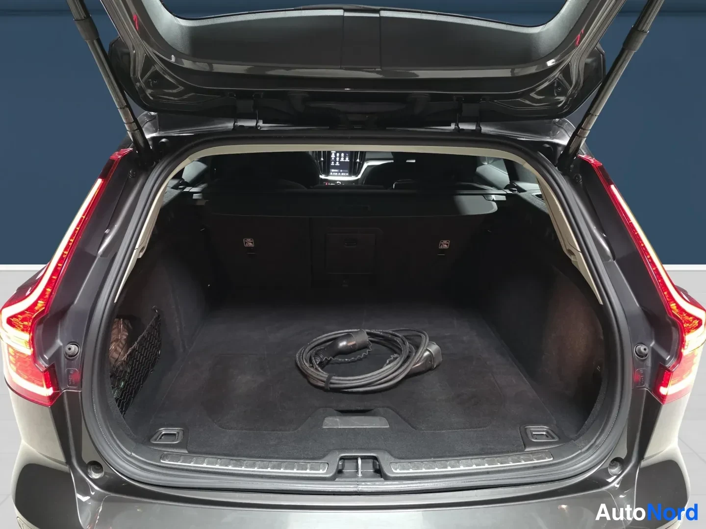 Grey Volvo V60 2024, rear, photo 7