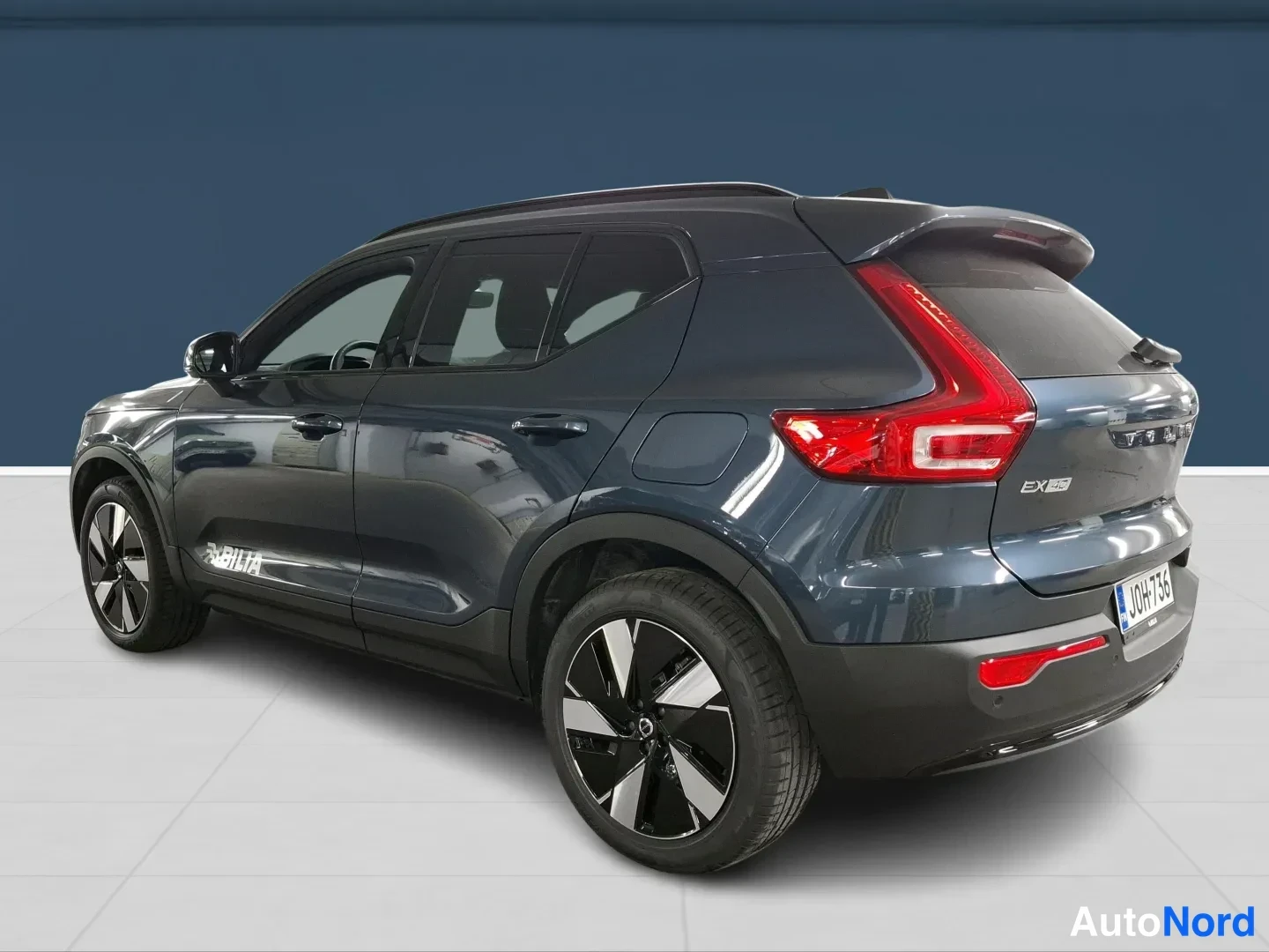 Sininen Volvo EX40 2026, takaviisto, kuva 4